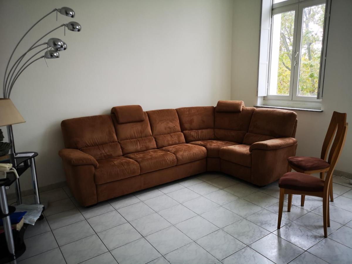 Appartement De 105M2, Balcon Sur Cours De La Republique Narbonne Exteriör bild