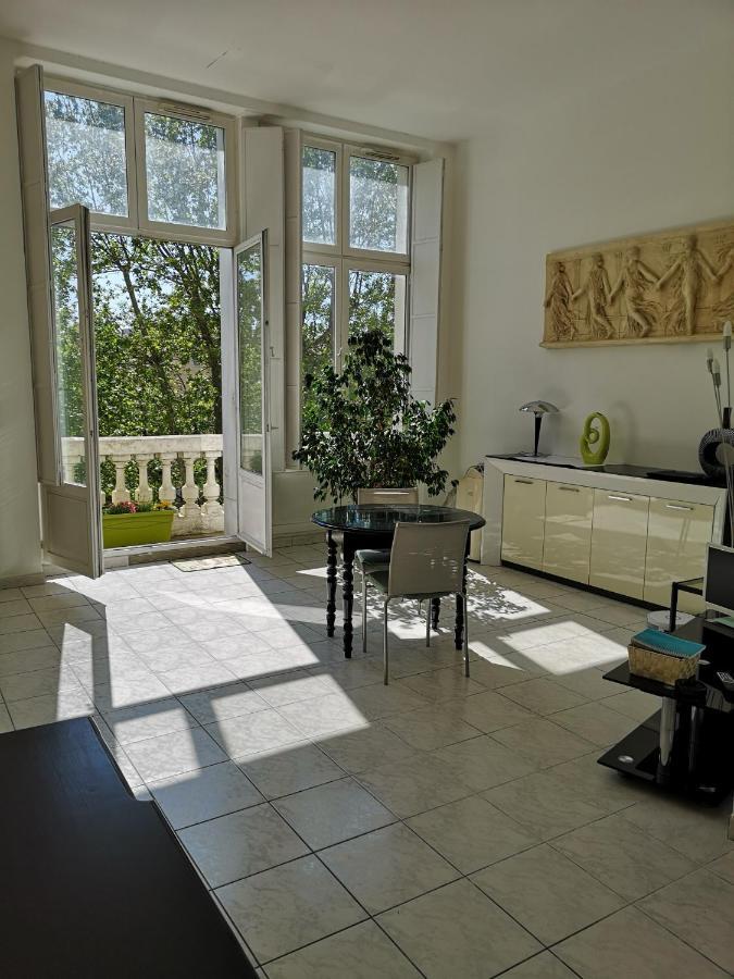 Appartement De 105M2, Balcon Sur Cours De La Republique Narbonne Exteriör bild