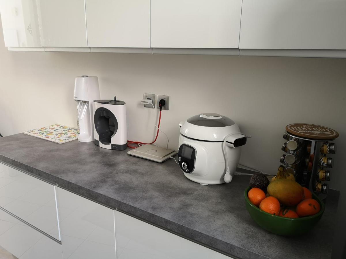 Appartement De 105M2, Balcon Sur Cours De La Republique Narbonne Exteriör bild